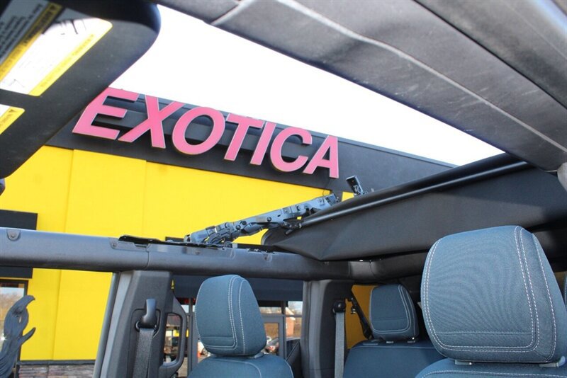 Used 2023 Ford Bronco Outer Banks AWD/4WD image 20