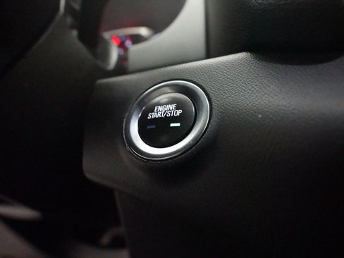 Used 2020 GMC Terrain SLE w/ Driver Convenience Package image 30