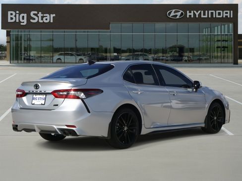 Used 2024 Toyota Camry XSE image 4