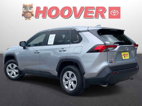 Used 2024 Toyota RAV4 LE FWD image 6