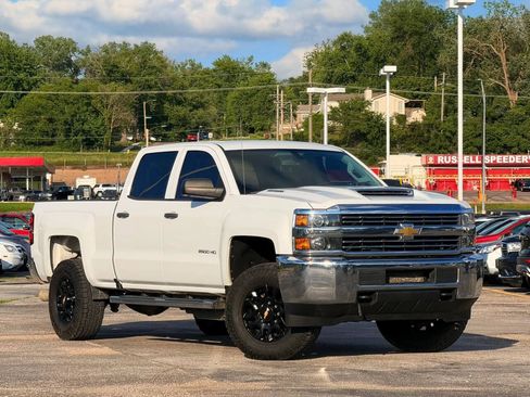 Used 2018 Chevrolet Silverado 2500 W/T w/ WT Fleet Convenience Package AWD/4WD image 1