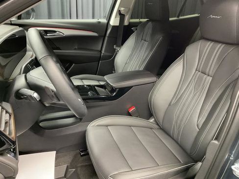 New 2026 Buick Envision Avenir image 13