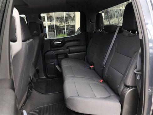 Used 2021 Chevrolet Silverado 1500 Custom image 11