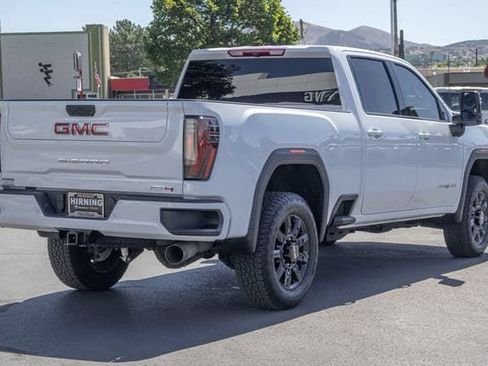 Used 2026 GMC Sierra 2500 AT4 AWD/4WD image 28