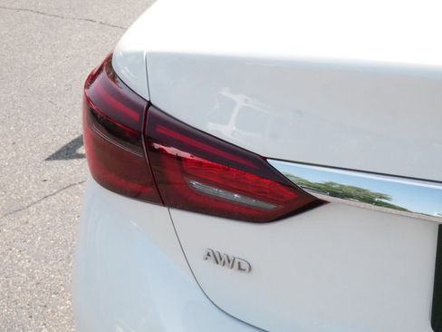Used 2020 INFINITI Q50 Luxe AWD/4WD image 16