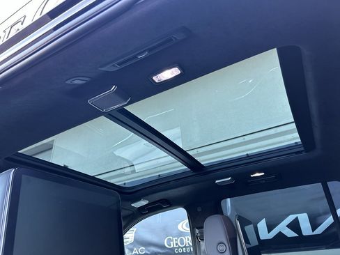 Used 2023 Cadillac Escalade V w/ LPO, Floor Liner Package AWD/4WD image 18