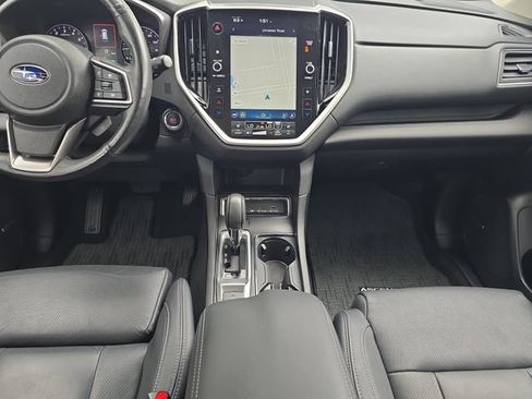 Used 2024 Subaru Ascent Limited w/ Technology Package AWD/4WD image 15