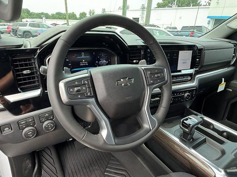 New 2026 Chevrolet Silverado 1500 RST AWD/4WD image 3