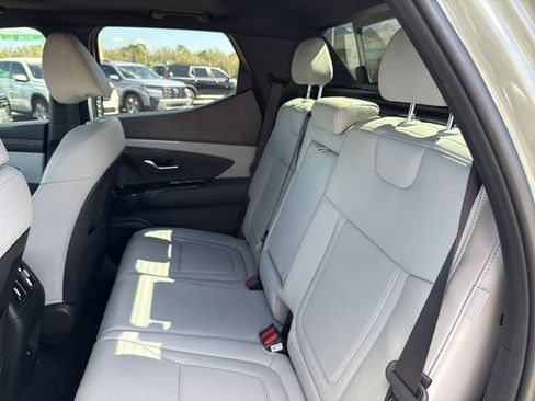Used 2025 Hyundai Santa Cruz Limited image 22