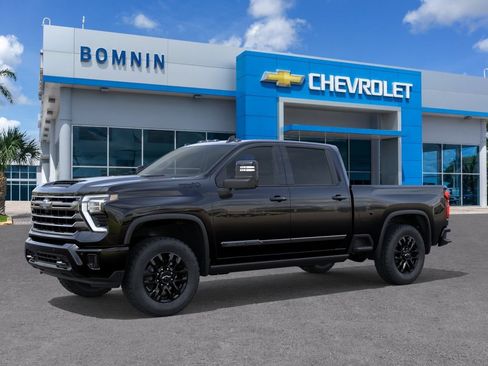 New 2026 Chevrolet Silverado 2500 High Country w/ High Country Premium Package AWD/4WD image 3