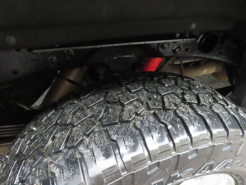 Used 2019 GMC Sierra 2500 SLT image 34