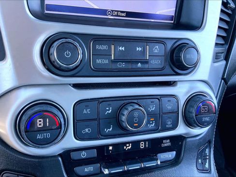 Used 2018 GMC Yukon SLT w/ Premium Edition image 33