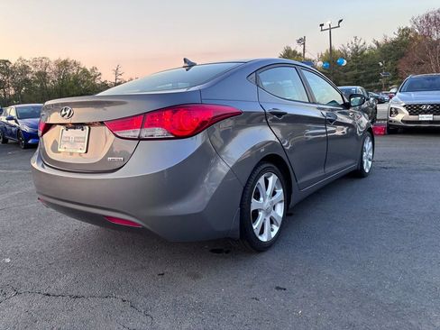 Used 2013 Hyundai Elantra Limited FWD image 7