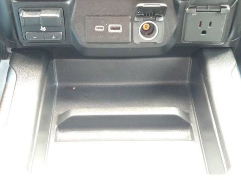 Used 2020 Chevrolet Silverado 1500 LT Trail Boss image 26