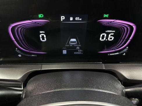 Used 2023 Kia Telluride S AWD/4WD image 29