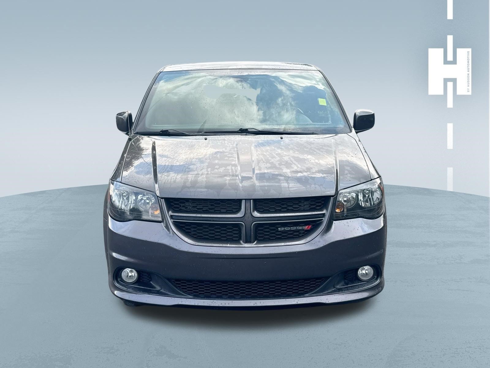 Used 2019 Dodge Grand Caravan GT FWD image 2