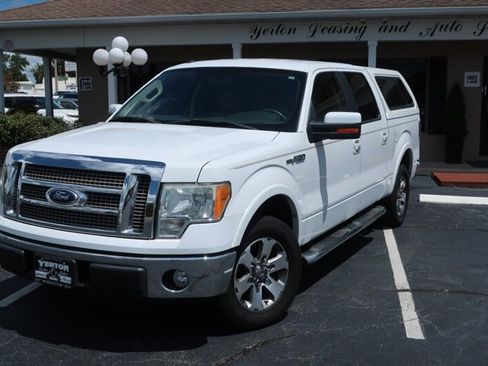 Used 2010 Ford F150 Lariat image 1