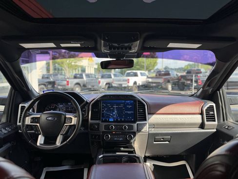 Used 2022 Ford F250 Platinum AWD/4WD image 23