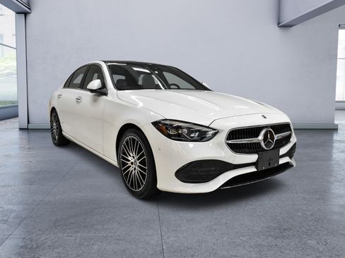 Used 2026 Mercedes-Benz C 300 4MATIC Sedan w/ Exclusive Trim Package image 8