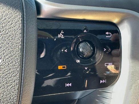 New 2025 INFINITI QX80 Luxe image 16