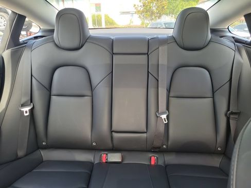 Used 2023 Tesla Model 3 Standard Range RWD image 17