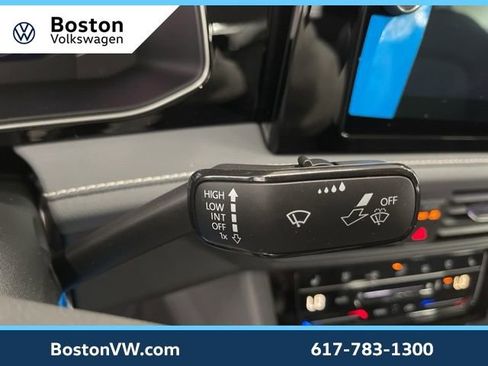 New 2026 Volkswagen Jetta SEL FWD image 18