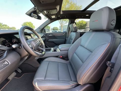 Used 2024 GMC Acadia AT4 w/ Luxury Package AWD/4WD image 26