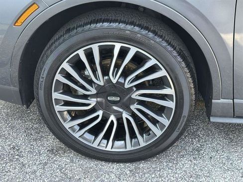 Used 2022 Lincoln Corsair AWD w/ Equipment Group 101A image 29