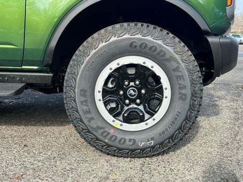 New 2025 Ford Bronco Badlands w/ Sasquatch Package image 4