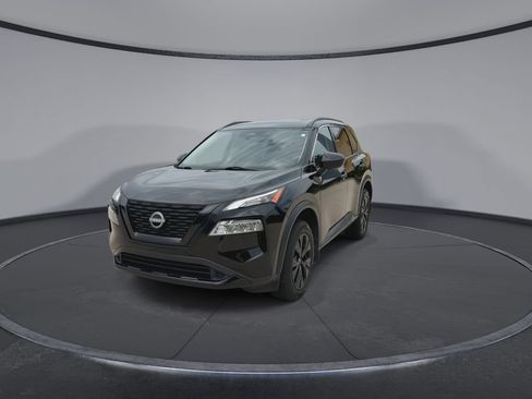 Used 2023 Nissan Rogue SV w/ SV Premium B Package FWD image 4