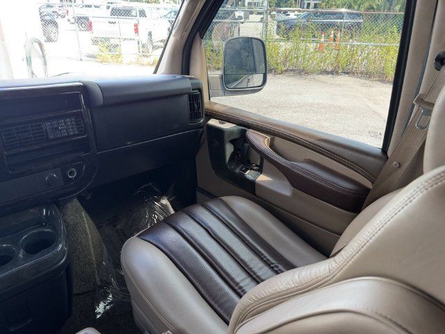 Used 2014 GMC Savana 1500 RWD image 15
