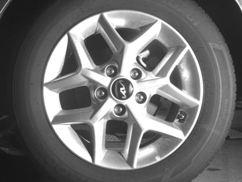 Used 2025 Kia Soul LX w/ LX Technology Package FWD image 14