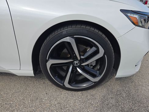 Used 2020 Honda Accord Sport image 28