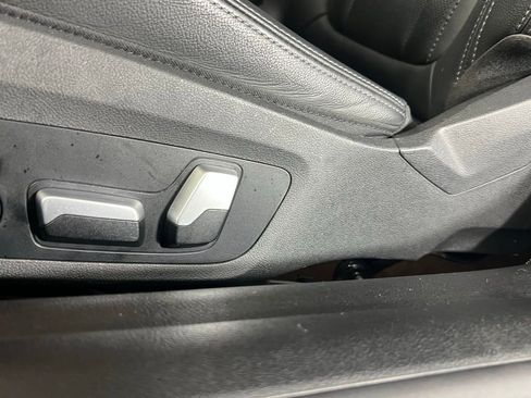 Used 2023 BMW 430i Convertible w/ Convenience Package image 26