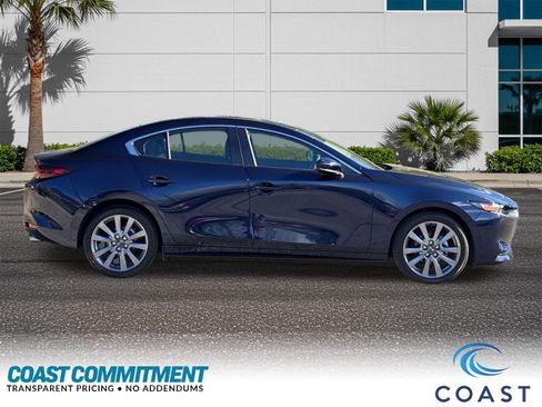 Used 2025 MAZDA MAZDA3 s image 5