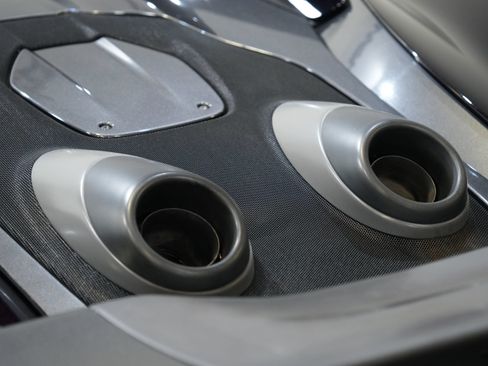 Used 2020 McLaren 600LT Spider RWD image 21