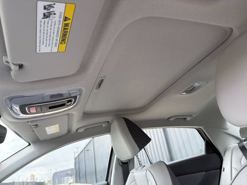 New 2026 Hyundai Elantra Limited FWD image 28