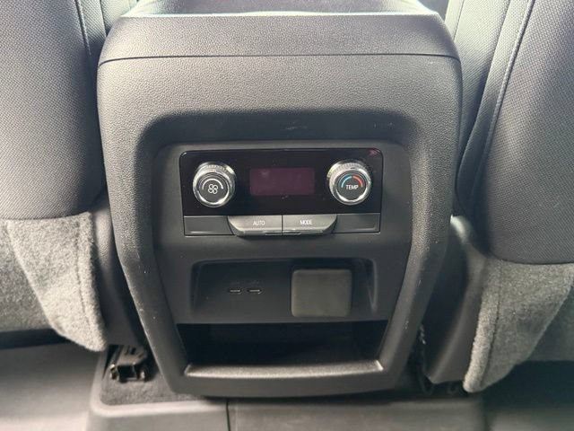 Certified 2024 Chevrolet Traverse LT AWD/4WD image 32