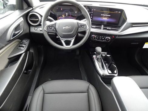 New 2026 Chevrolet Trax ACTIV w/ Driver Confidence Package FWD image 6