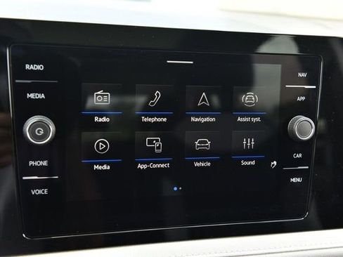 New 2026 Volkswagen Taos SEL image 13