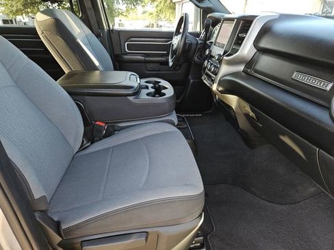 Used 2024 RAM 2500 Big Horn image 33