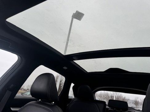 Used 2021 INFINITI QX50 Luxe w/ Appearance Package image 22