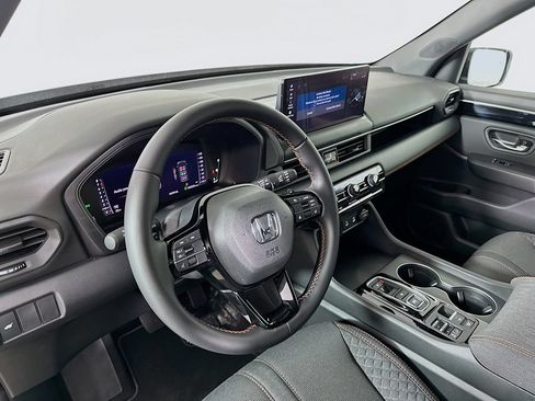 Used 2026 Honda Pilot Sport image 10