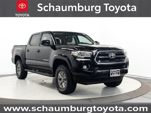 Used 2016 Toyota Tacoma SR5 w/ Exterior Package AWD/4WD image 1