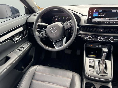Used 2024 Honda CR-V Sport Touring image 11