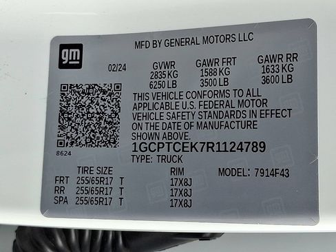 Used 2024 Chevrolet Colorado LT w/ LT Convenience Package AWD/4WD image 26