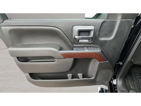 Used 2015 GMC Sierra 1500 SLE w/ SLE Preferred Package AWD/4WD image 26