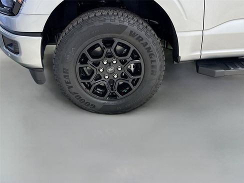 New 2026 Ford F150 XLT w/ Equipment Group 302A MID AWD/4WD image 29