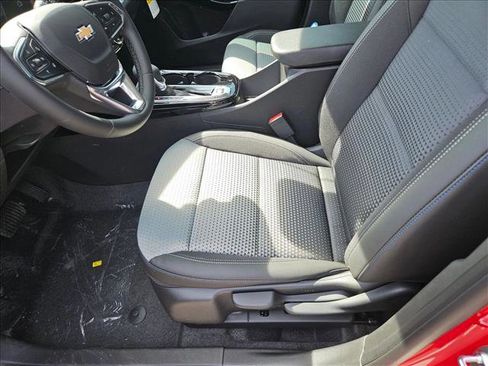 New 2026 Chevrolet Trax LT w/ Driver Confidence Package image 4