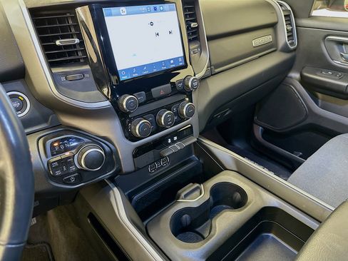Used 2022 RAM 1500 Big Horn image 26